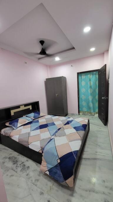 Paramount Cozy Villa Haiderabad Buitenkant foto